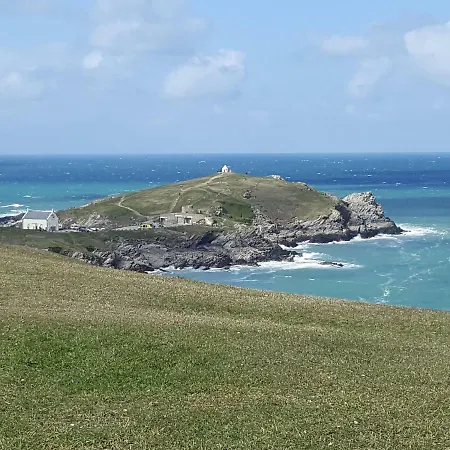 For The Shore, Fistral Beach Newquay - 2 Bed 2 Bath - Private Parking With Garage For 2 Vehicles Exterior photo