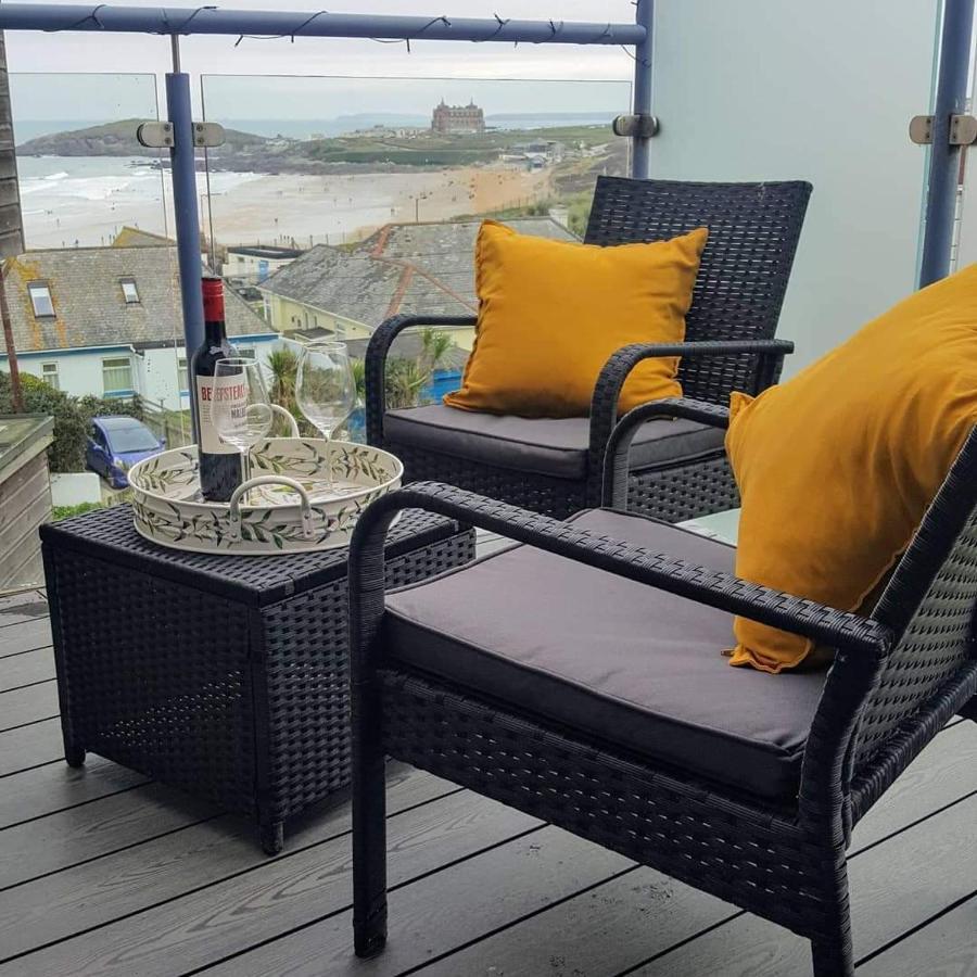 Apartment For The Shore, Fistral Newquay - 2 Bed 2 Bath - Private Parking With Garage For 2 Vehicles Newquay (Cornwall)