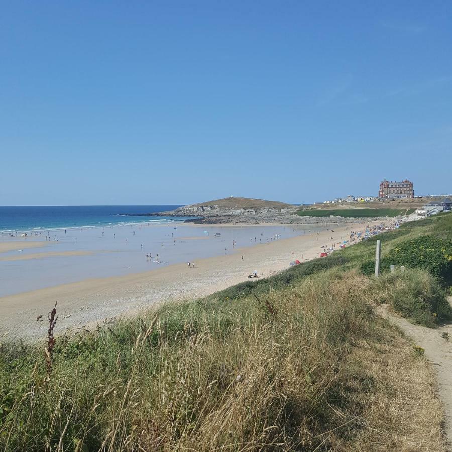 For The Shore, Fistral Newquay - 2 Bed 2 Bath - Private Parking With Garage For 2 Vehicles
